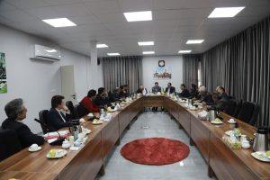 میز خدمت هفته بسیج با هدف حمایت از سرمایه گذاری برای تولید در شهرک صنعتی خیام برگزار شد